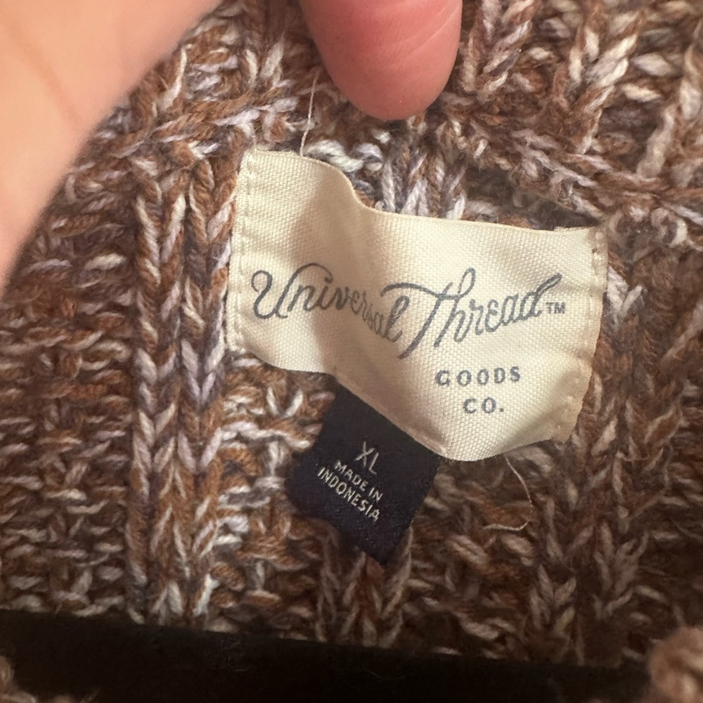 Universal Thread Brown Marled Ribbed Crewneck Swe… - image 4